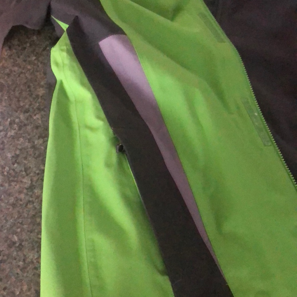 Boys XL 18/20 North Face All Weather Jacket Green - Picture 11 of 16